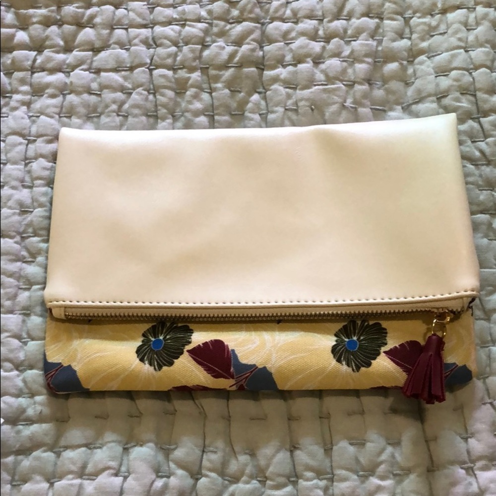 Cream & Floral Clutch
